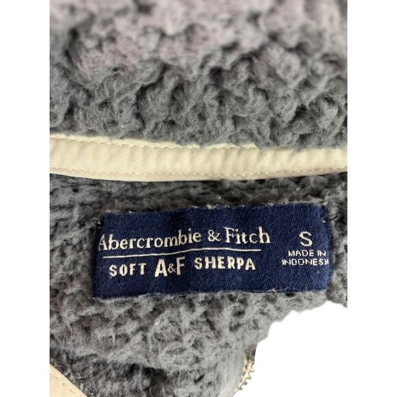 Small Abercrombie & Fitch Womens Pullover Soft Sherpa Jacket - Picture 8 of 10